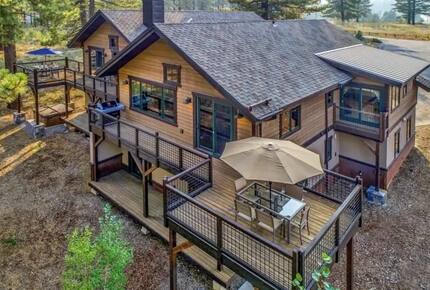 Sierra Pines Retreat | Spacious Mountain Getaway - Truckee, California