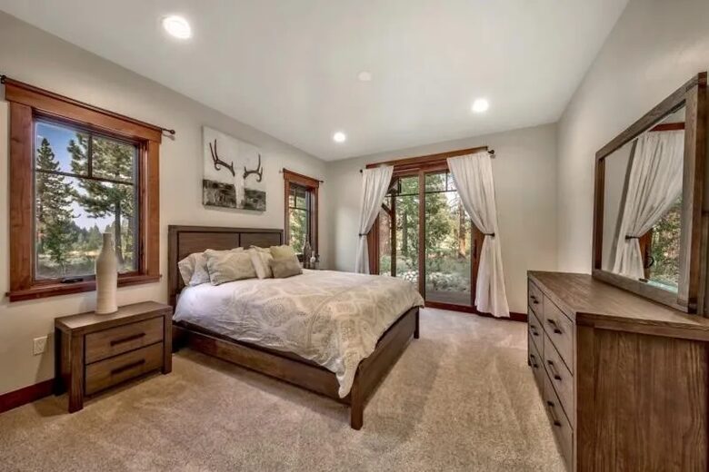 Sierra Pines Retreat | Spacious Mountain Getaway - Truckee, California