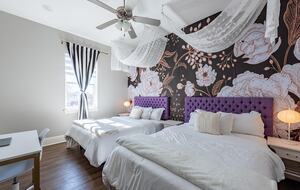 Garden District-Adjacent New Orleans Retreat - New Orleans, Louisiana
