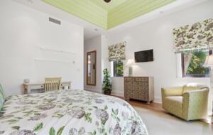 Nassau Grand Oceanfront Estate | Private Resort Retreat - Nassau, Bahamas