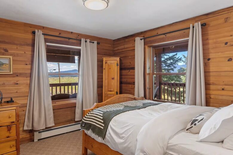 Rocky Mountain Lodge Near Steamboat Lake - Clark, Colorado