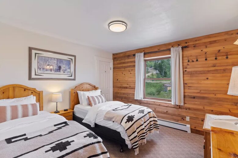 Rocky Mountain Lodge Near Steamboat Lake - Clark, Colorado