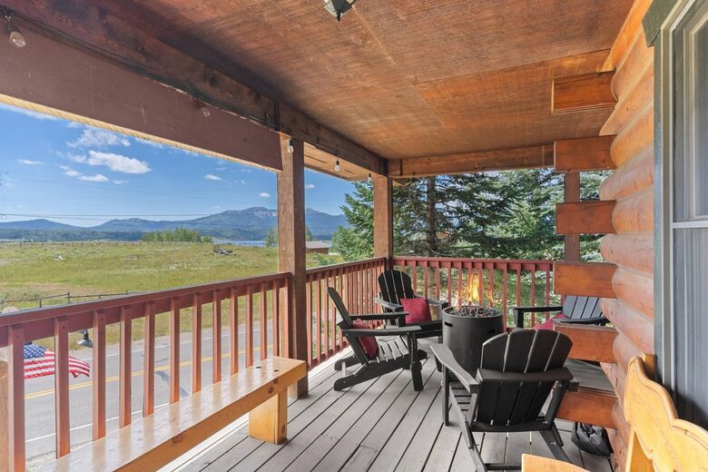 Rocky Mountain Lodge Near Steamboat Lake - Clark, Colorado