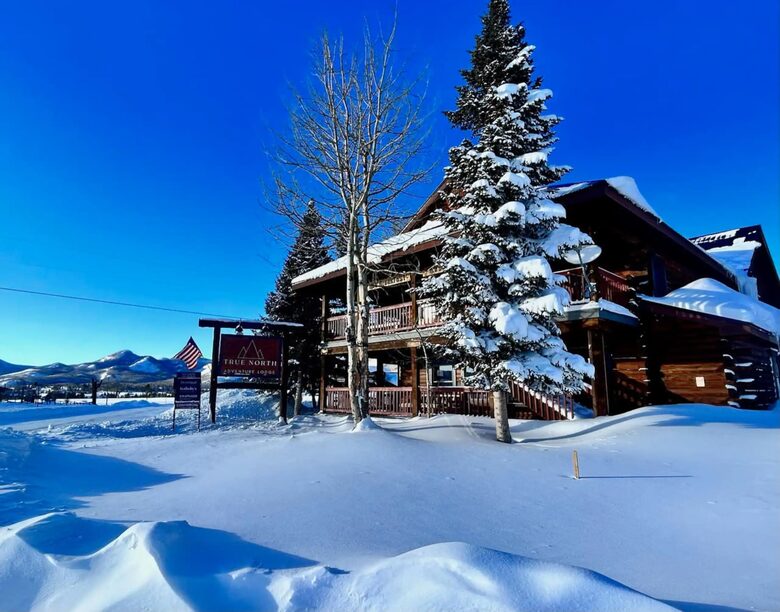 Rocky Mountain Lodge Near Steamboat Lake - Clark, Colorado