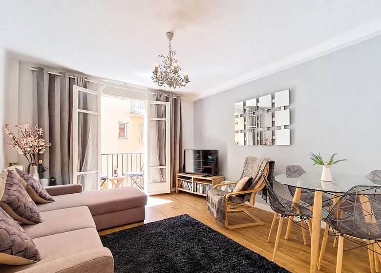 Historic Old Town Apartment Overlooking Vibrant Streets - Nice, France