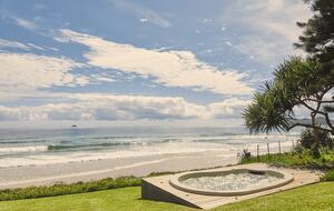 Belongil Sands Byron Bay (R) - Byron Bay, Australia