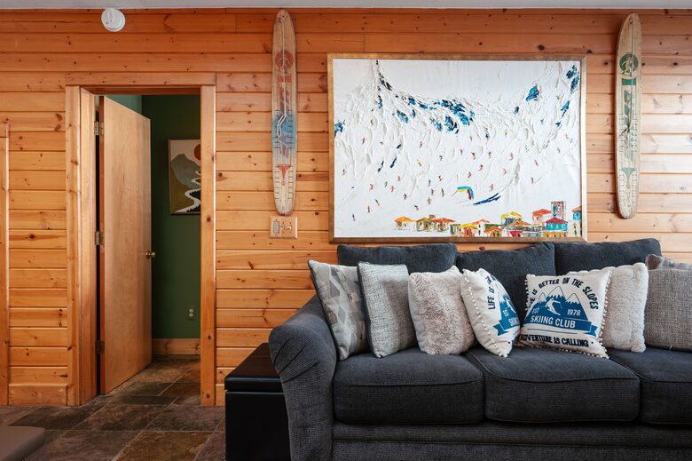 Social Chalet at Schuss Mountain - Mancelona, Michigan