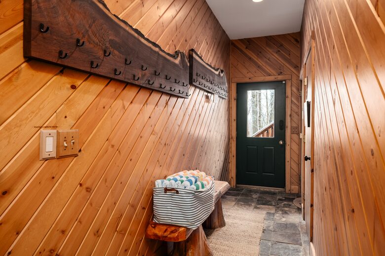 Social Chalet at Schuss Mountain - Mancelona, Michigan