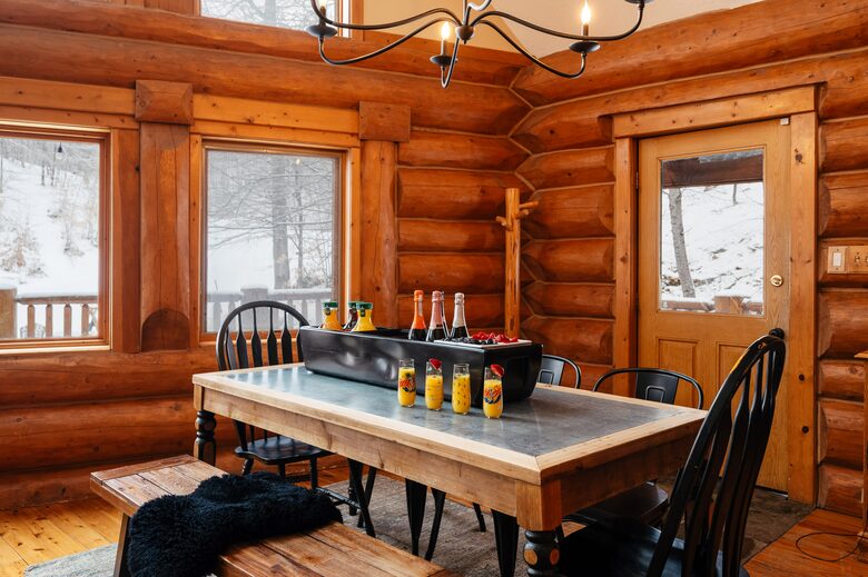 Social Chalet at Schuss Mountain - Mancelona, Michigan
