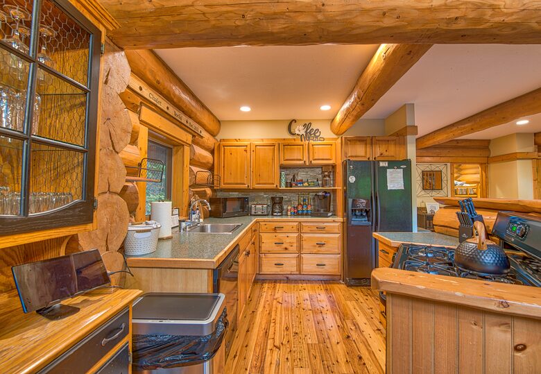 Social Chalet at Schuss Mountain - Mancelona, Michigan