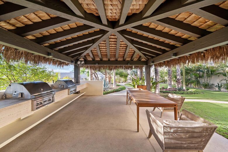 Grand Coastal Escape in Cabo San Lucas - Cabo San Lucas, Mexico