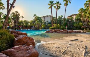 Lazy River Resort Suite Near the Strip - Las Vegas, Nevada