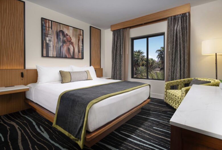 Lazy River Resort Suite Near the Strip - Las Vegas, Nevada