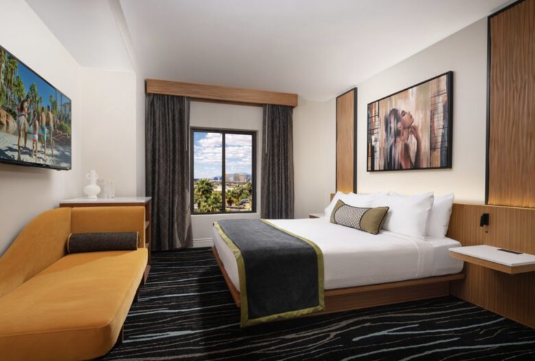 Lazy River Resort Suite Near the Strip - Las Vegas, Nevada