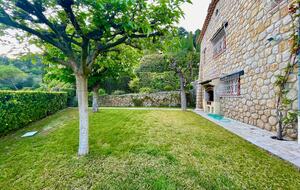 Villa Meribella with Sea and Village Views - La Colle-sur-Loup, France