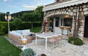 Villa Meribella with Sea and Village Views - La Colle-sur-Loup, France
