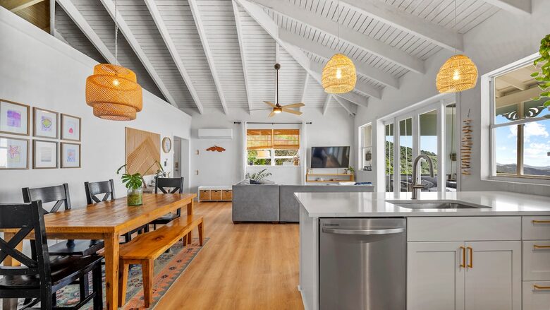 Northside St. Thomas Villa with Infinity Pool and Island Views - Northside, Virgin Islands, U.S.