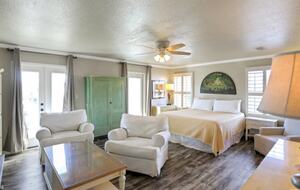 Destin Gulf View Retreat with Private Court - Destin, Florida