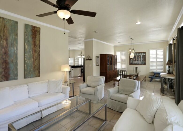 Destin Gulf View Retreat with Private Court - Destin, Florida