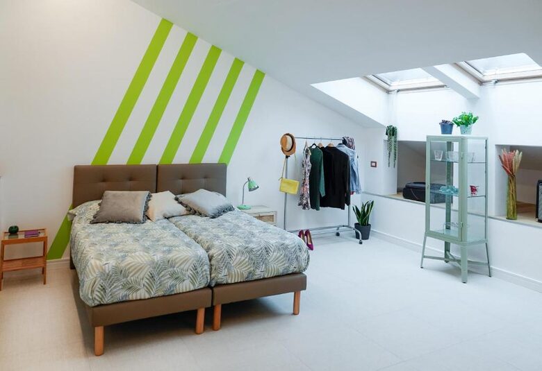 The Versatile Residence with Separate Studios and Two-Bedroom Option - Trezzano Sul Naviglio, Milan, Italy
