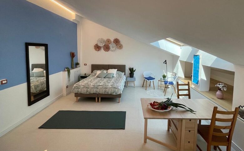 The Versatile Residence with Separate Studios and Two-Bedroom Option - Trezzano Sul Naviglio, Milan, Italy