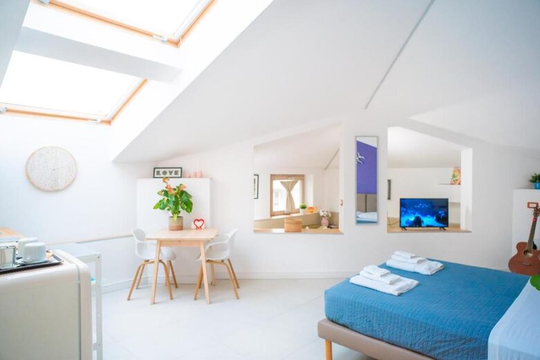 The Versatile Residence with Separate Studios and Two-Bedroom Option - Trezzano Sul Naviglio, Milan, Italy