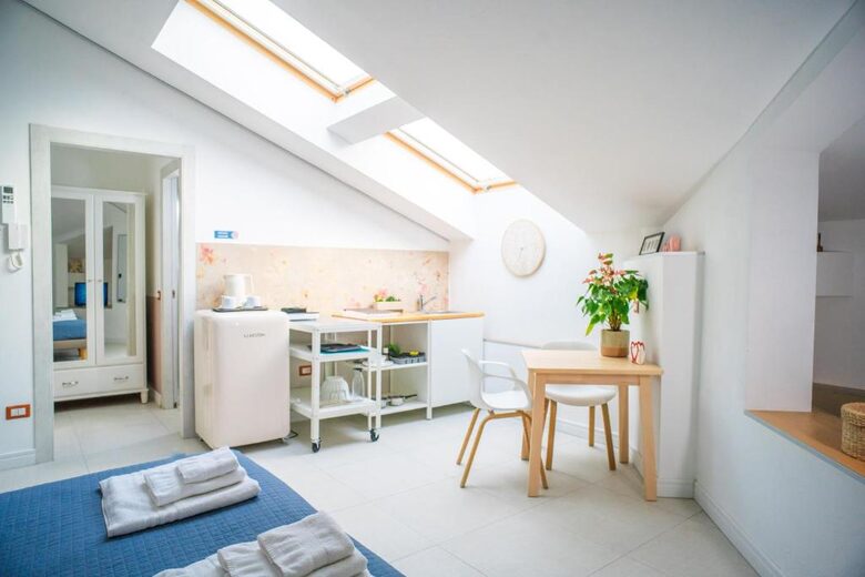 The Versatile Residence with Separate Studios and Two-Bedroom Option - Trezzano Sul Naviglio, Milan, Italy