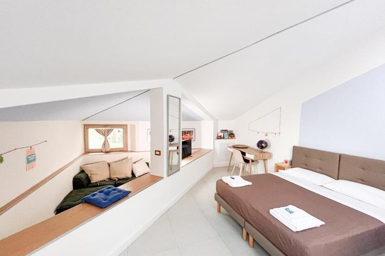 The Versatile Residence with Separate Studios and Two-Bedroom Option - Trezzano Sul Naviglio, Milan, Italy