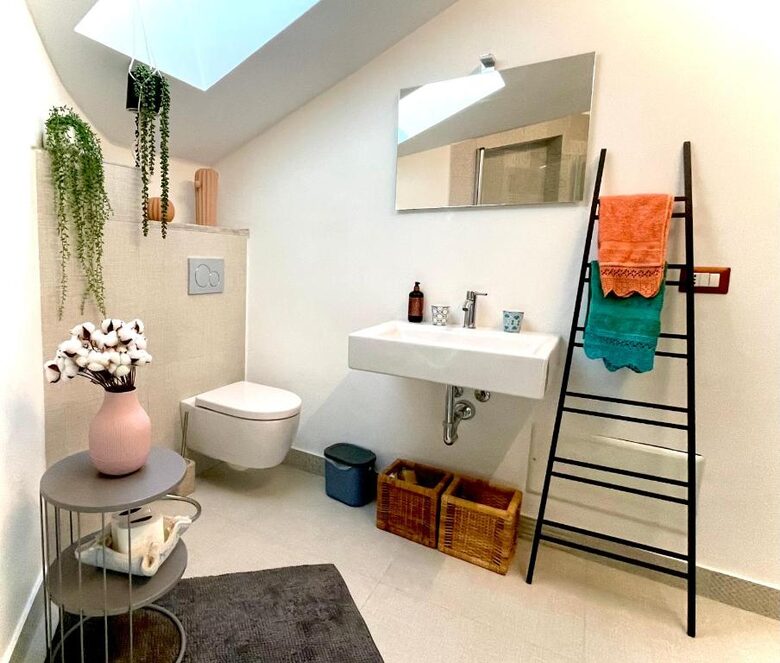 The Versatile Residence with Separate Studios and Two-Bedroom Option - Trezzano Sul Naviglio, Milan, Italy