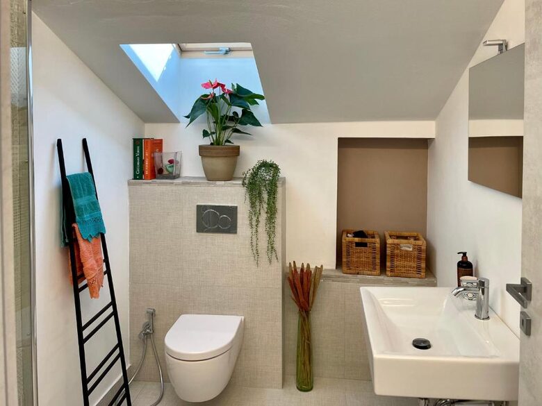 The Versatile Residence with Separate Studios and Two-Bedroom Option - Trezzano Sul Naviglio, Milan, Italy