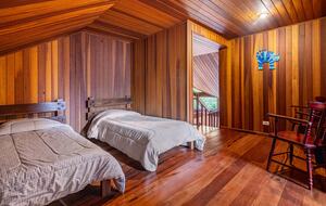 A Mountain Garden Retreat for Nature-Loving Families - Campos do Jordão, Brazil