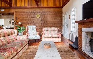A Mountain Garden Retreat for Nature-Loving Families - Campos do Jordão, Brazil