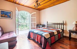 A Mountain Garden Retreat for Nature-Loving Families - Campos do Jordão, Brazil