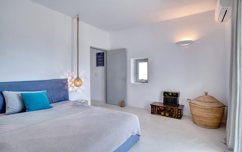 Contemporary Cycladic Elegance by the Sea - Paros, Greece