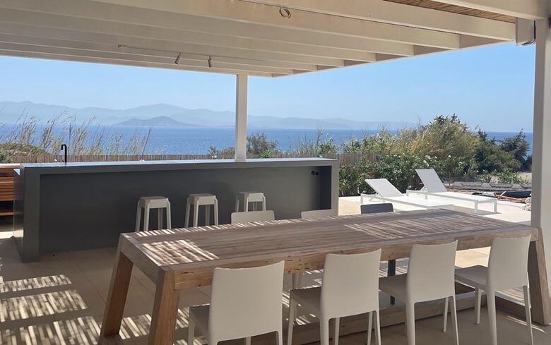 Contemporary Cycladic Elegance by the Sea - Paros, Greece