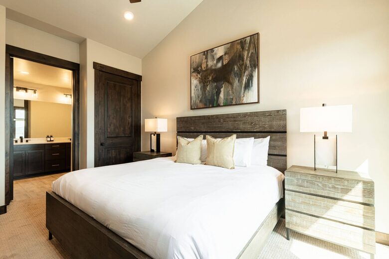 Canyons Village Condo Near Cabriolet -
Park City, Utah
