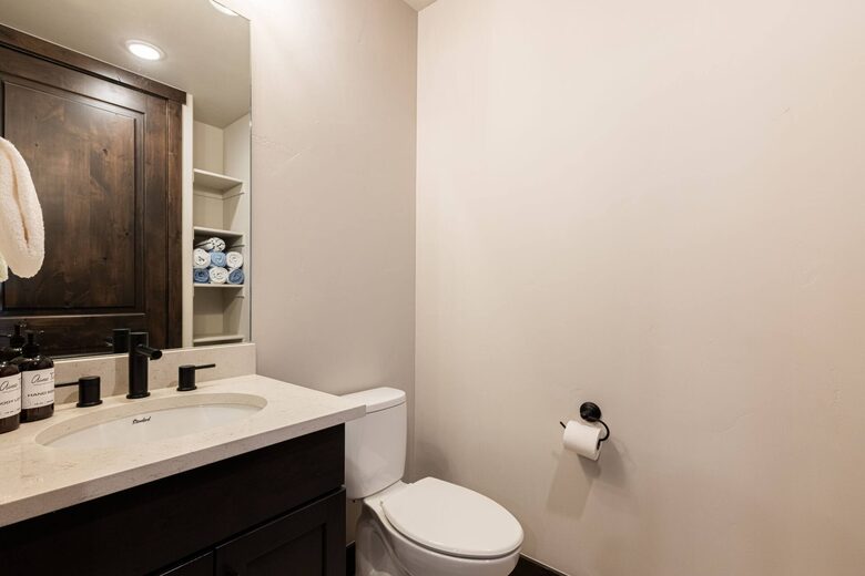Canyons Village Condo Near Cabriolet -
Park City, Utah