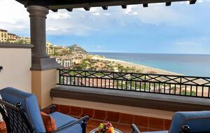 Pueblo Bonito Sunset Beach - Junior Suite - Cabo San Lucas, Mexico