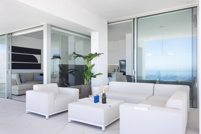 Elegant Two Bedroom Retreat with Sea Views in Los Gigantes - Santiago del Teide, Tenerife, Spain
