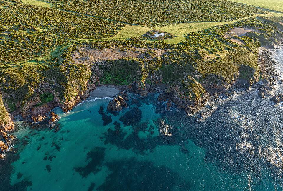 Secluded Private Beach on Oceanfront Acres - Foul Bay, Australia