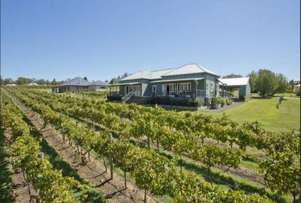 Private Pokolbin Escape Among the Vines - Pokolbin, Australia