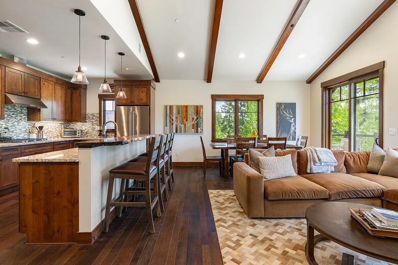 Sierra Pines Retreat | Spacious Mountain Getaway - Truckee, California
