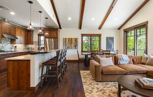 Sierra Pines Retreat | Spacious Mountain Getaway - Truckee, California