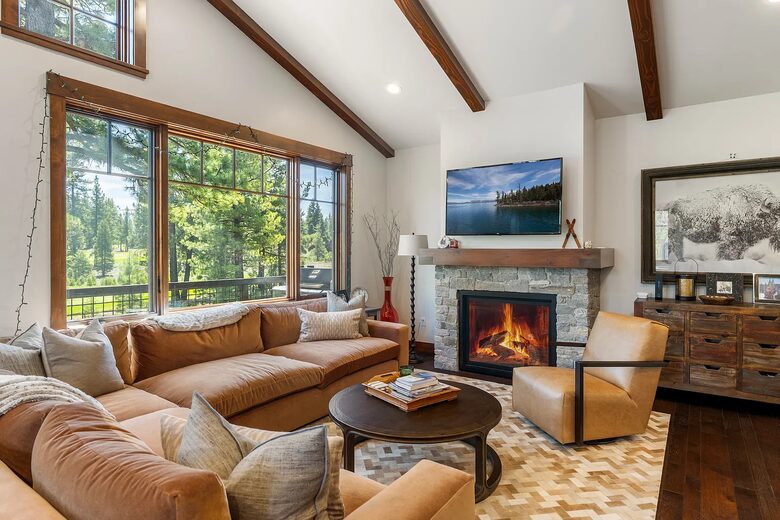 Sierra Pines Retreat | Spacious Mountain Getaway - Truckee, California