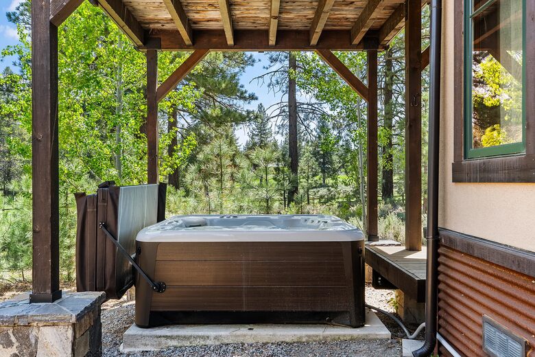 Sierra Pines Retreat | Spacious Mountain Getaway - Truckee, California