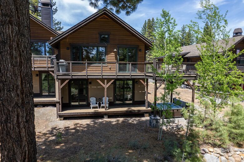 Sierra Pines Retreat | Spacious Mountain Getaway - Truckee, California