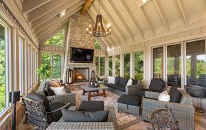 Whiteside Mountain Retreat with Sweeping Valley Views - Highlands, North Carolina