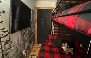 Ellijay Mountain Retreat with Flat Riverfront Backyard - Ellijay, Georgia