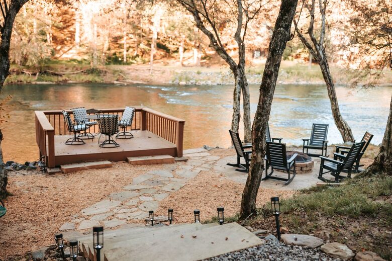 Ellijay Mountain Retreat with Flat Riverfront Backyard - Ellijay, Georgia