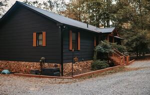 Ellijay Mountain Retreat with Flat Riverfront Backyard - Ellijay, Georgia